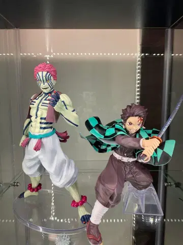 귀멸의 칼날 제일복권 아카자 탄지로 피규어