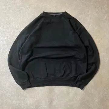 프룻 오브 더 룸 무지 블랙 솔리드 맨투맨 노멀코어