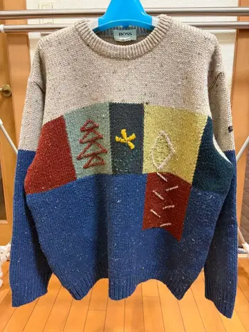 Hugo Boss 휴고보스 멀티 컬러 자수 패턴 니트