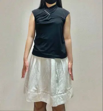 캘빈 클라인 슬리브리스 상의