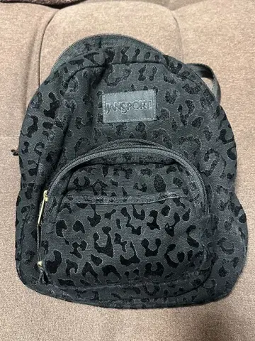 JANSPORT 레오파드 무늬 미니 백팩