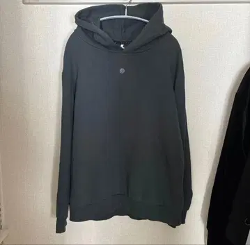 SOSHIOTSUKI NECK PAD HOODIE