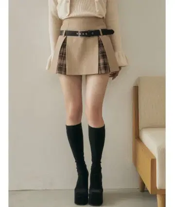 다리치 체크 도킹 미니 스커트