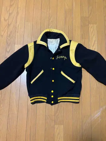 50~60s 바시티 자켓 옐로우 컬러 블랙