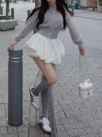 Darich 볼륨 벌룬 미니 스커트 WHT