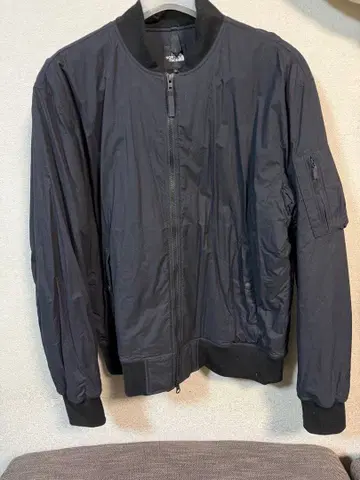 [ 오늘만 가격 인하 ] THE NORTH FACE 블랙 봄버 자켓