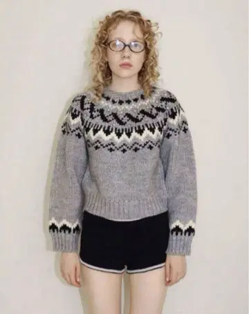 epine bijou Nordic 니트 스웨터