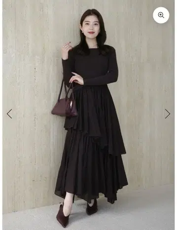 anuans 보트넥 불규칙 헴 도킹 니트 원피스