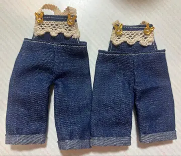 넨도로이드돌 딜러제 토끼 오버롤 2벌 세트 새상품급