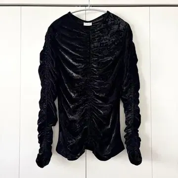 드리스반노튼 벨로아 셔링 상의 블랙 크러쉬