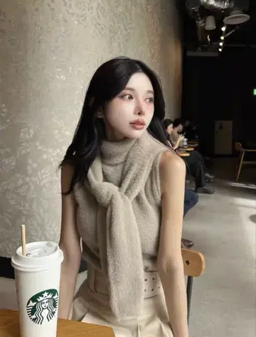 다리치 하자품 슬리브리스 니트