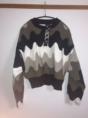 [ 정품 ] [ 새상품 ] 마리메꼬 adidas 콜라보 스웨트 셔츠