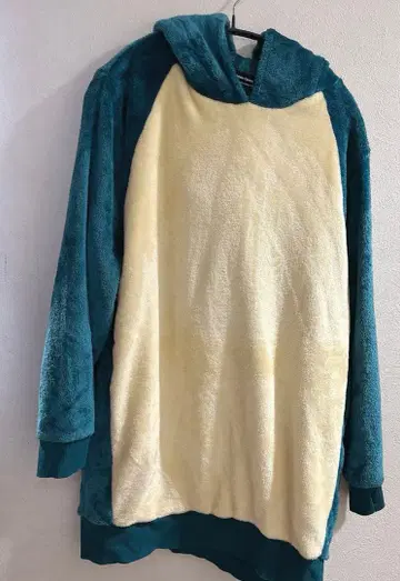 카비곤 모코모코 후드티