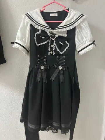 lizlisa 세일러 카라 원피스 (12/4까지 판매)