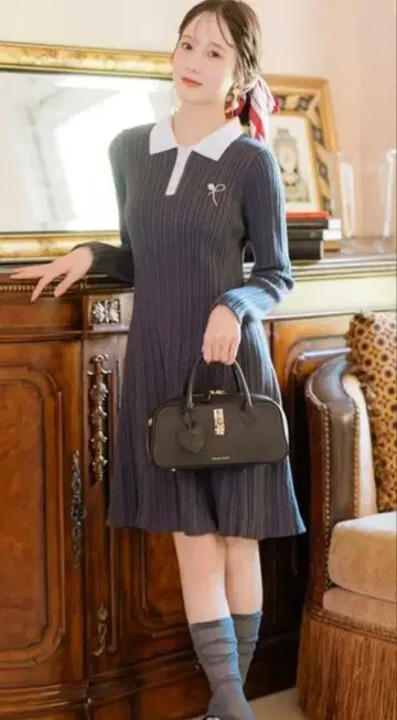 [ 새상품 ] 윌 셀렉션 폴로 칼라 플레어 니트 원피스