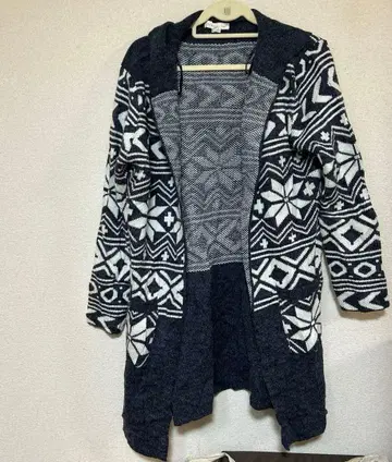 Morteau Los Angeles 그레이 후드 부착 가디건 L