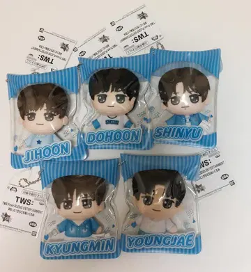 TWS 꽉 찬! 반짝이는 봉제 인형