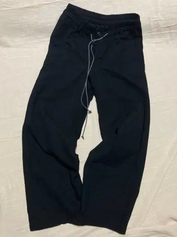 Attachment 울 팬츠 드로우 스트링 부착