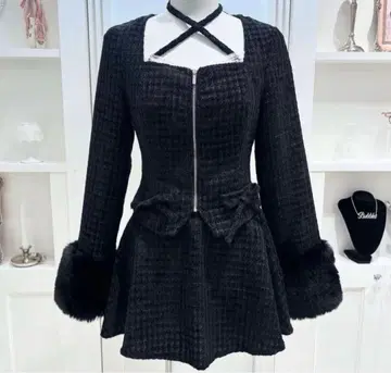 BUBBLES 퍼 커프스 셋업 bubbles 버블스 블랙