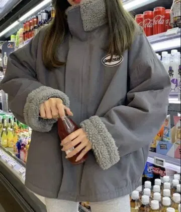 리버서블 빅 보아 코트 블루종