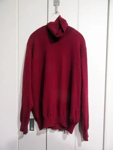 일본제 ALPHA 캐시미어 100 터틀넥 스웨터 버건디