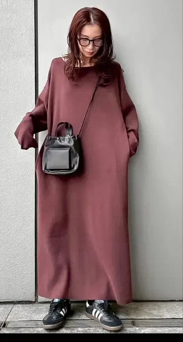 언그리드 루즈 니트 원피스