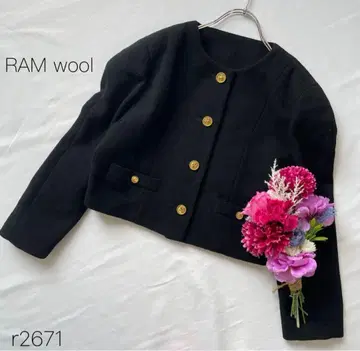 램스울 숏 기장 자켓 골드 버튼 노카라 자켓 블랙