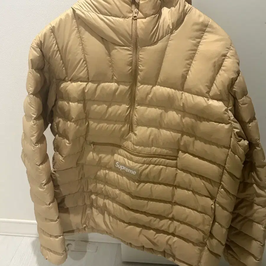 SUPREME | 슈프림 Supreme Micro Down Half Zip Hooded Pullover SUPREME | 슈프림 Supreme Micro Down Half Zip Hooded Pullover