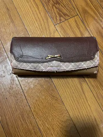 리본 장식 장지갑 브라운 베이지