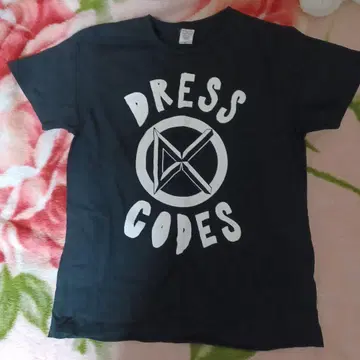 DRESS CODES T셔츠 M 사이즈