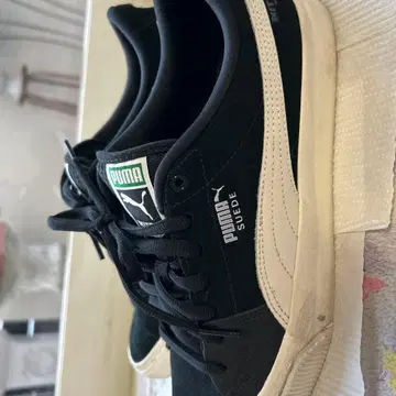 PUMA 스웨이드 스니커즈 블랙/크림