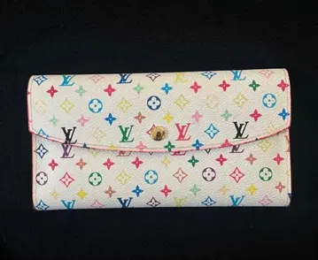 장지갑 노브랜드 새상품급 럭셔리 지갑 모노그램 디자인