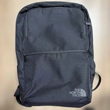 THE NORTH FACE 블랙 백팩 셔틀 데이팩