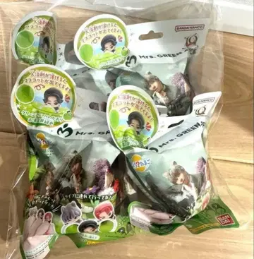 Mrs. GREEN APPLE 빗쿠라타마고 4개 세트