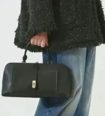 lowell things 블랙 가죽 핸드백 골드 금장 장식