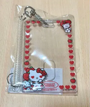 헬로키티 에뚜왈 에구리오뜨 경질 패스 케이스