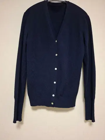 소주 V넥 니트 가디건 네이비