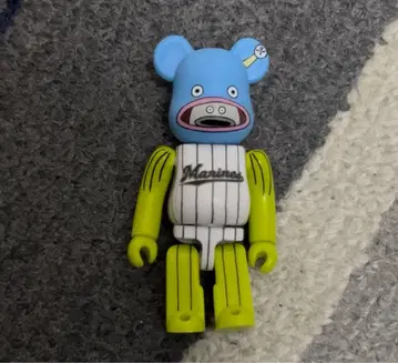 지바 롯데 마린스 수수께끼의 물고기 BE@RBRICK 베어브릭