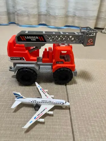 소방차와 비행기 세트