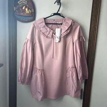 슈퍼 뷰티 핑크 프릴 옷깃 긴팔 상의 44