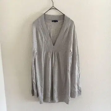 니트탑 [ Gap ] [ M ] 원피스 스웨터 얇은 소재 루즈핏