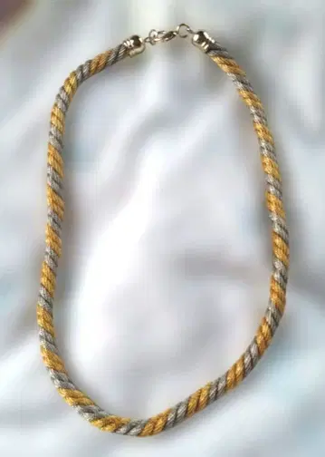 미사용품 앤티크 트위스트 편직 디자인 목걸이