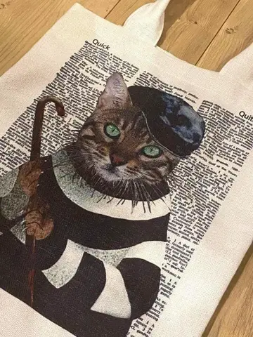 아통워즈의 토트백