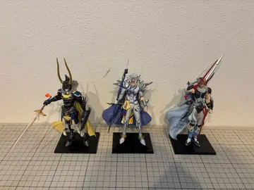 디시디아 피규어 3체 세트