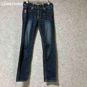SOMETHING 다크 블루 슬림 핏 데님