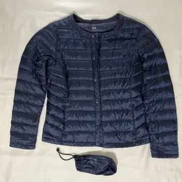 유니클로 울트라 라이트 다운 노카라 자켓 L 사이즈