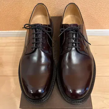 처치스 섀넌 버건디 70F