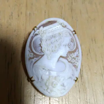 쉘 카메오 브로치 작가 작품