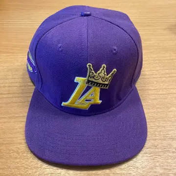 나이스티 USA LAKERS 스냅백 캡