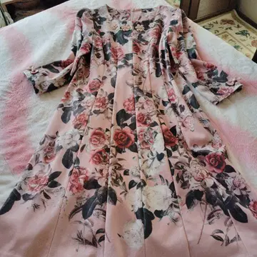 Super Beauty 꽃무늬 무릎 기장 원피스 42